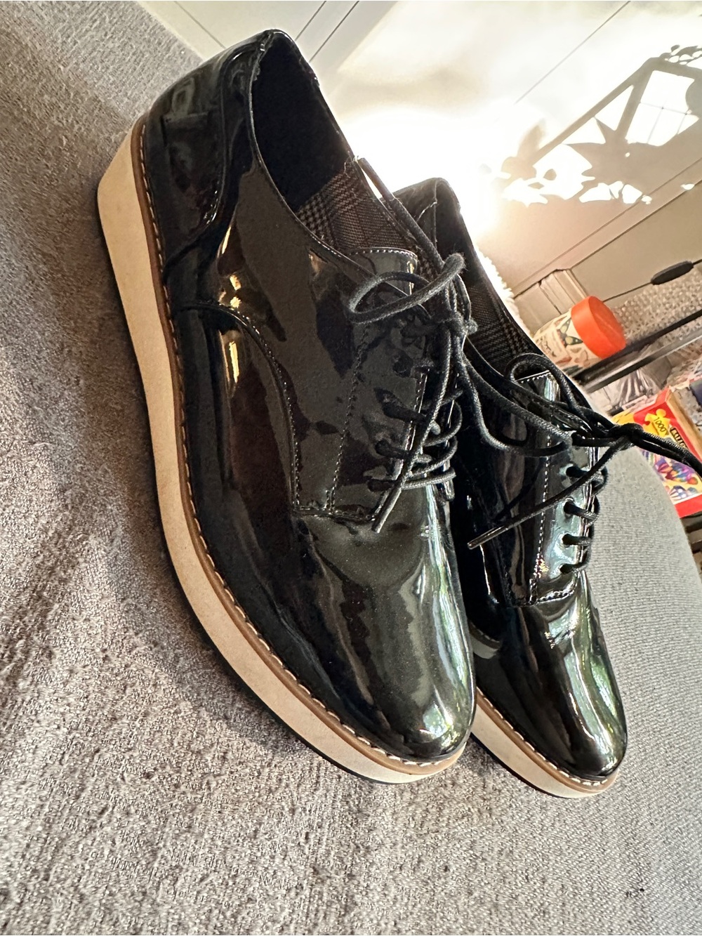 Women’s Black Patent Lace-Up Platform Oxfords